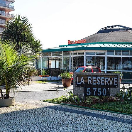 Acolhedor Flat A Beira-Mar Na Barra Da Tijuca Lägenhet Rio de Janeiro Exteriör bild