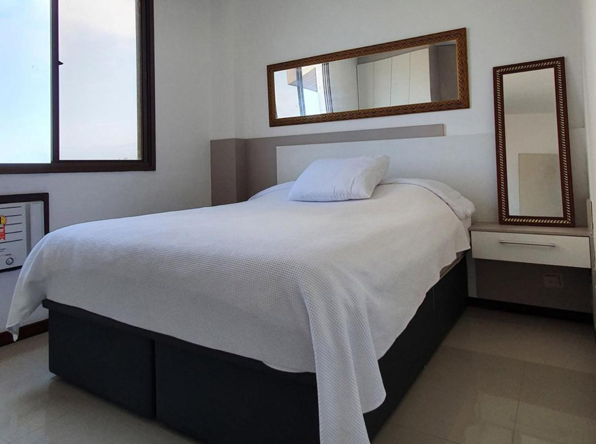 Acolhedor Flat A Beira-Mar Na Barra Da Tijuca Lägenhet Rio de Janeiro Exteriör bild